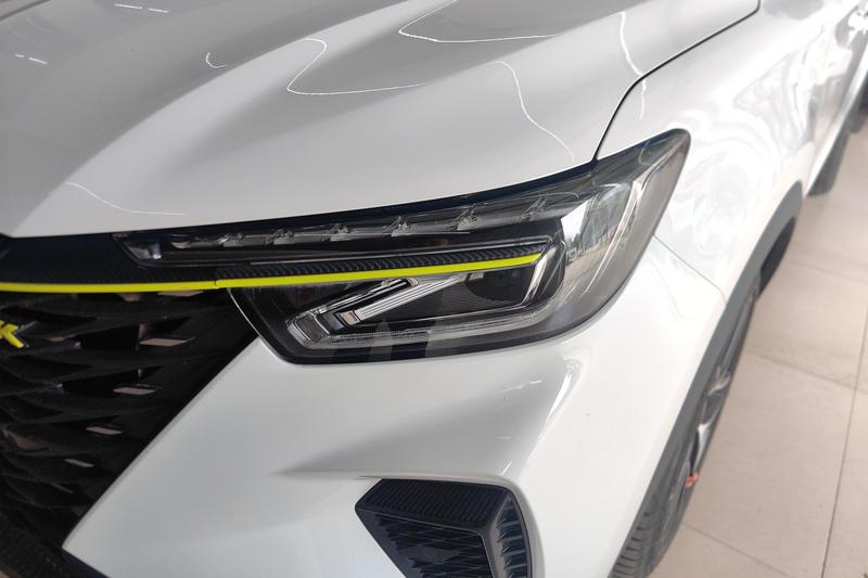 Roewe RX5 Hybrid, 2022 — фото 4 из 12