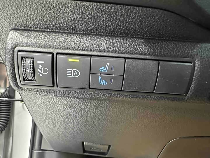 Toyota Levin, 2022 — фото 9 из 9