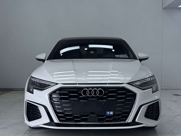 Audi A3, 2022 — фото 2 из 9