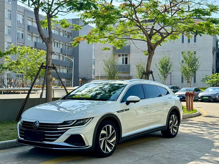 Volkswagen CC, 2024 — купить в Санкт-Петербурге под ключ