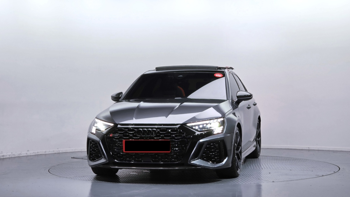 Audi RS 3, 2023 — фото 3 из 12
