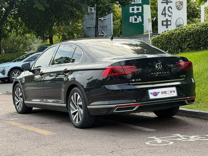 Volkswagen Magotan GTE Hybrid, 2024 — фото 4 из 9