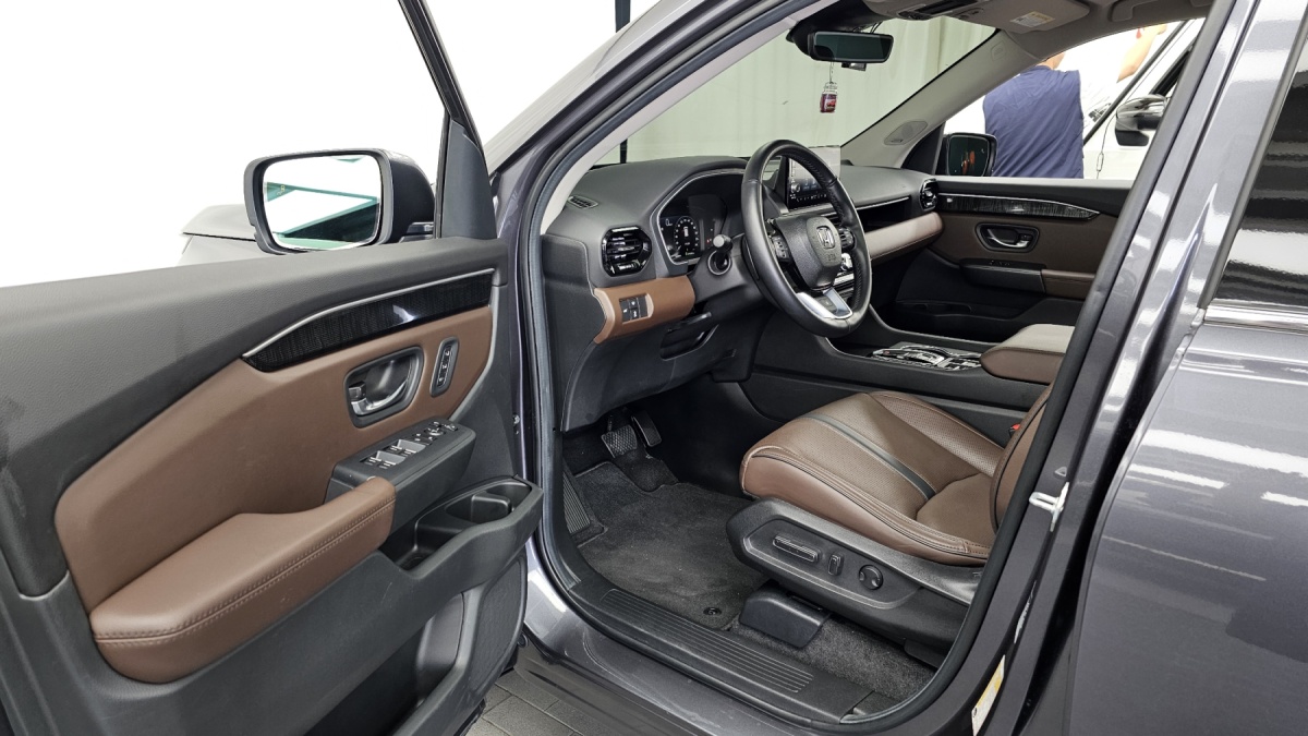 Honda Pilot, 2023 — фото 9 из 12