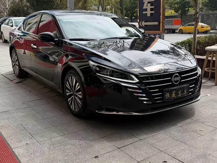 Nissan Teana, 2023 — фото 3 из 9