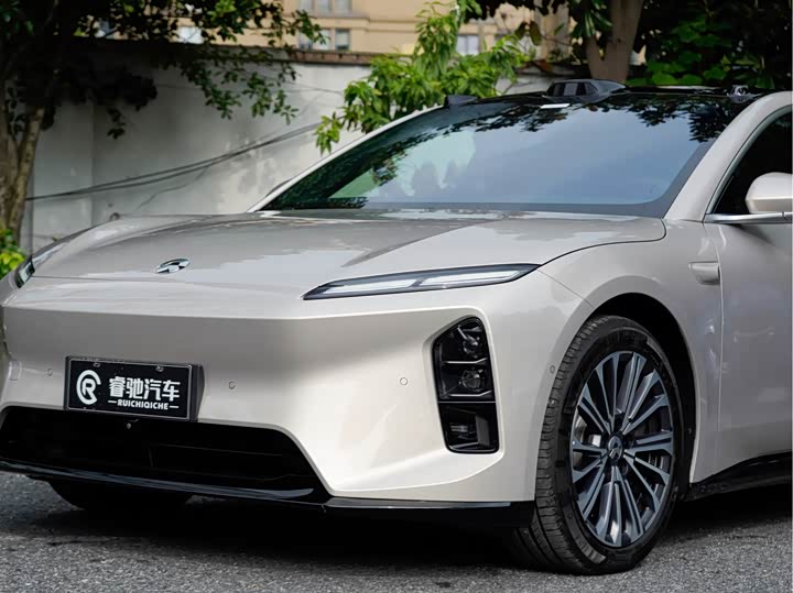 Nio ET5T, 2025 — фото 8 из 9