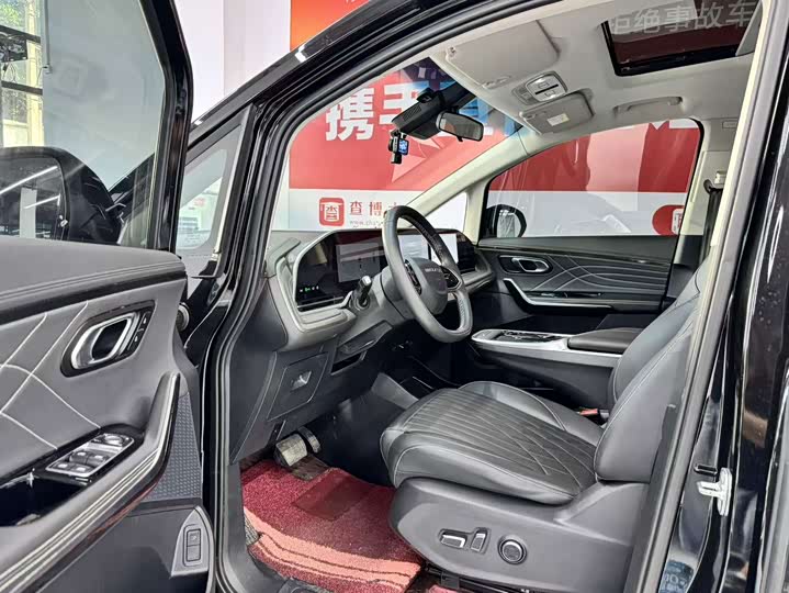 Maxus G90, 2023 — фото 5 из 9