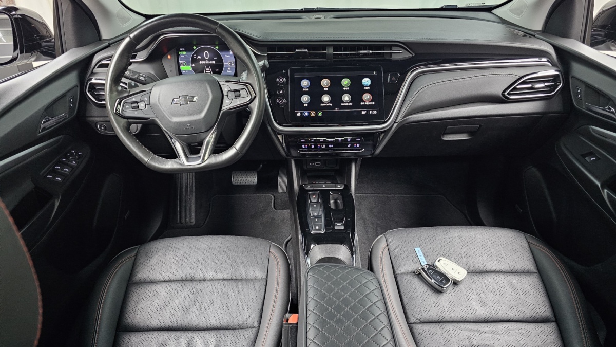 Chevrolet Bolt EUV, 2023 — фото 6 из 12