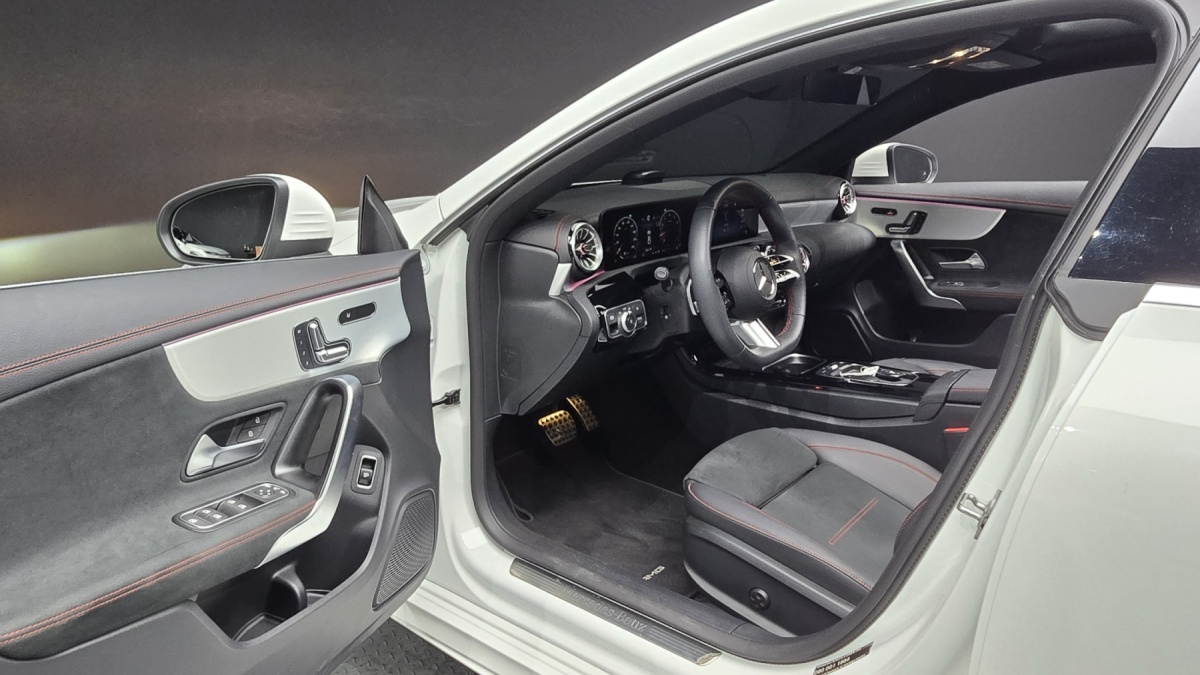 Mercedes-Benz CLA-Class, 2023 — фото 10 из 12