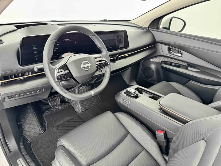 Nissan Ariya EV, 2023 — фото 6 из 9
