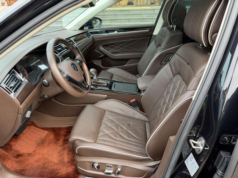 Volkswagen Phideon, 2022 — фото 8 из 10