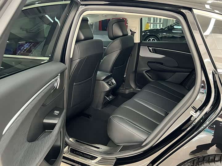 Buick LaCrosse, 2024 — фото 6 из 9