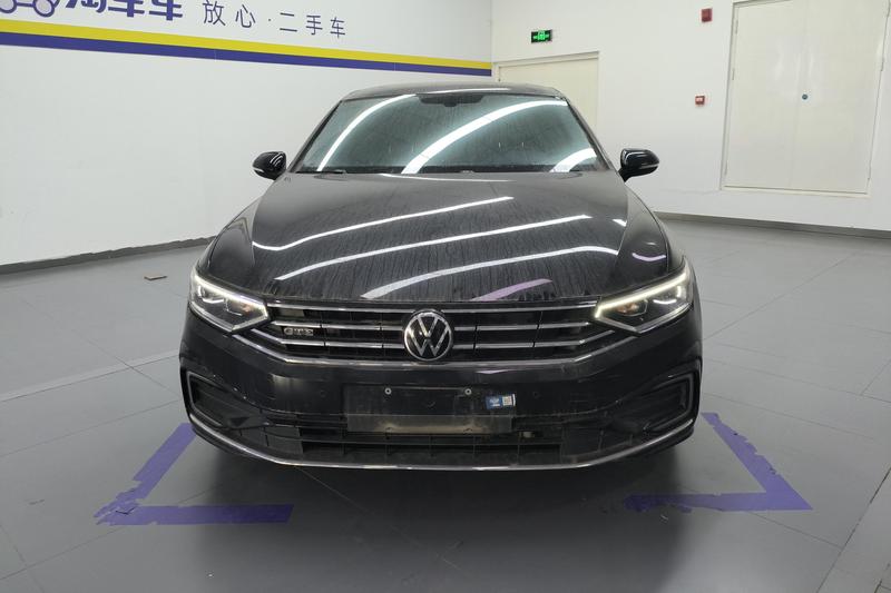 Volkswagen Magotan GTE Hybrid, 2022 — фото 2 из 12