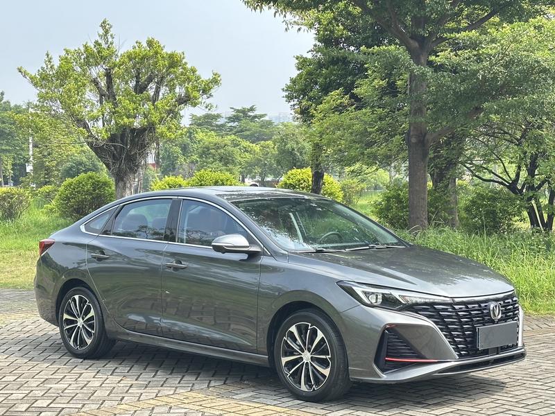Changan Eado Plus, 2022 — фото 3 из 12