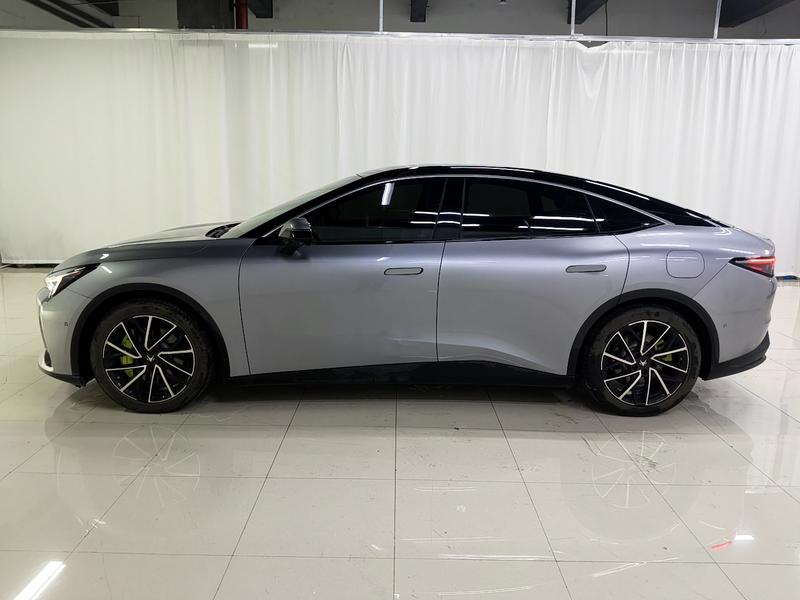 BAIC Arcfox Alpha S5, 2024 — фото 4 из 12