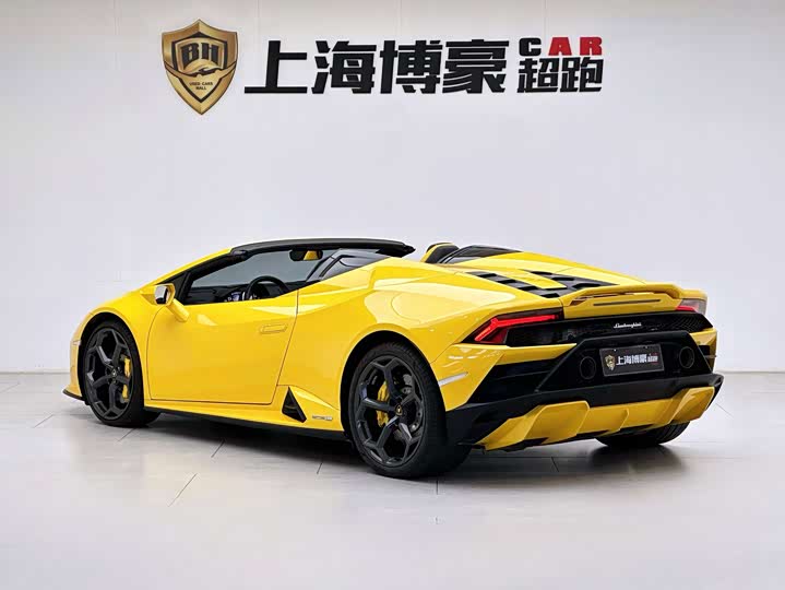 Lamborghini Huracán, 2022 — фото 6 из 9
