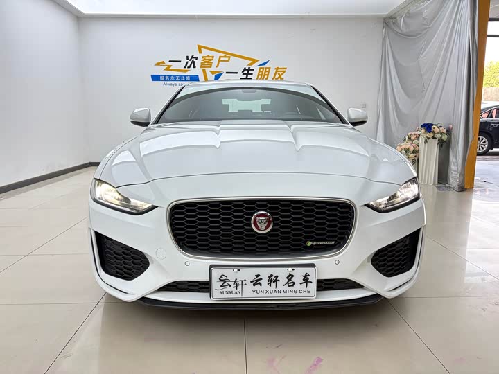 Jaguar XE L, 2023 — фото 2 из 9