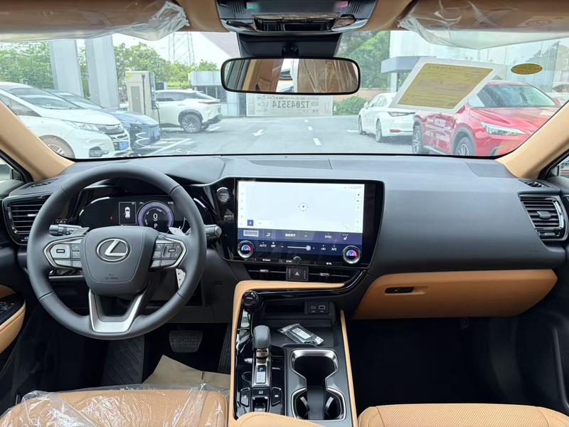 Lexus NX, 2026 — фото 6 из 10