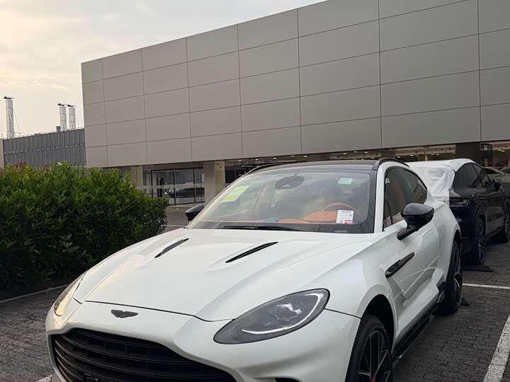 Aston Martin DBX, 2026 — купить в Пензе под ключ