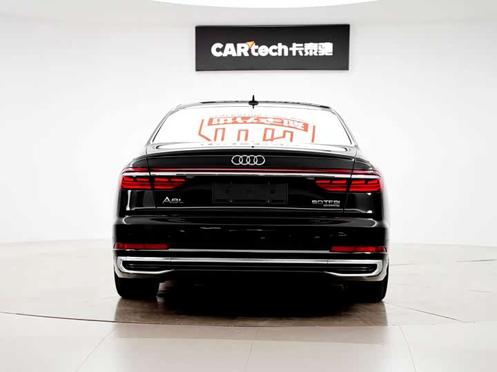 Audi A8, 2023 — фото 7 из 9