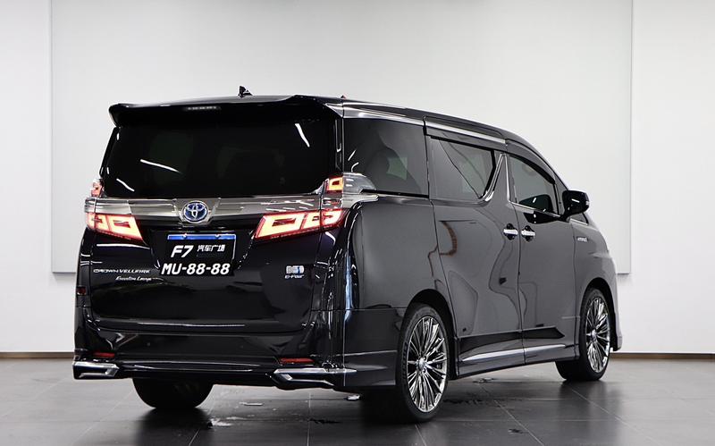 Toyota Vellfire, 2021 — фото 7 из 12