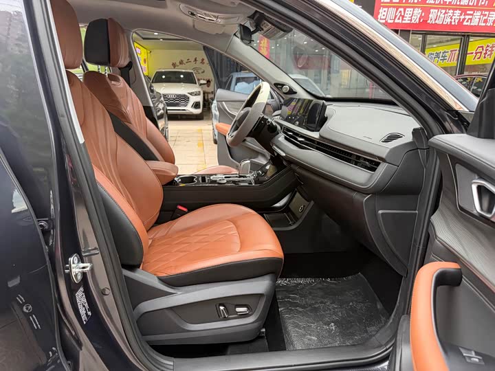 Chery Tiggo 8 Plus, 2022 — фото 6 из 9