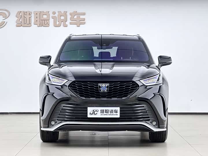 Toyota Crown Kluger, 2021 — фото 7 из 9