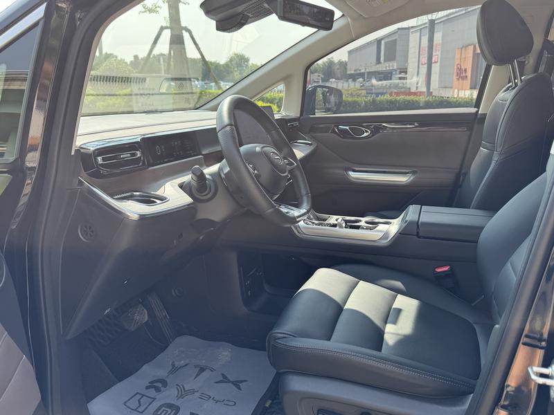 GAC Trumpchi E8, 2024 — фото 12 из 12