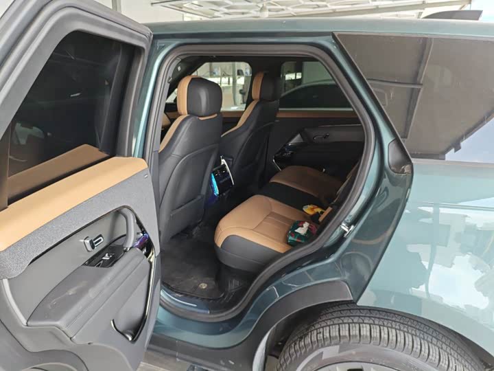 Land Rover Range Rover Sport, 2025 — фото 8 из 9