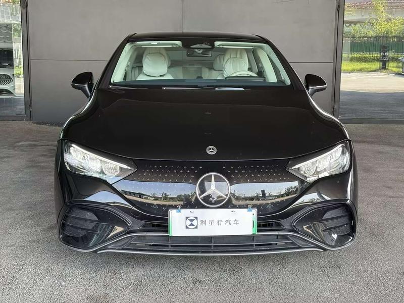 Mercedes-Benz EQE, 2025 — фото 2 из 12