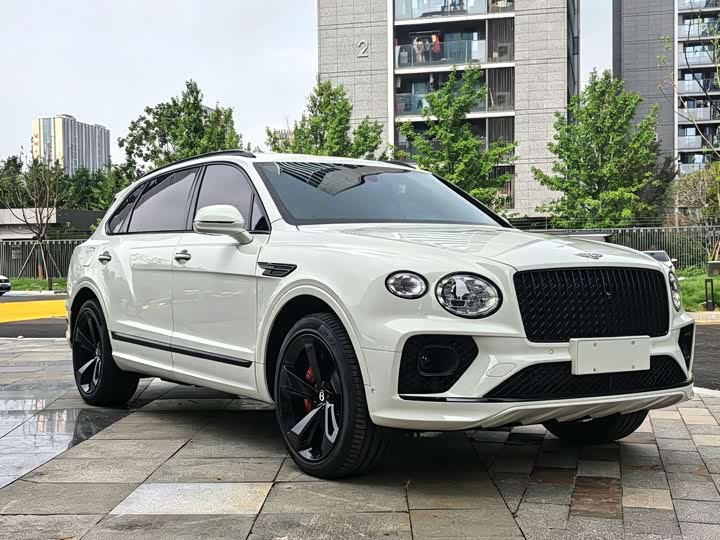 Bentley Bentayga, 2024 — фото 3 из 9