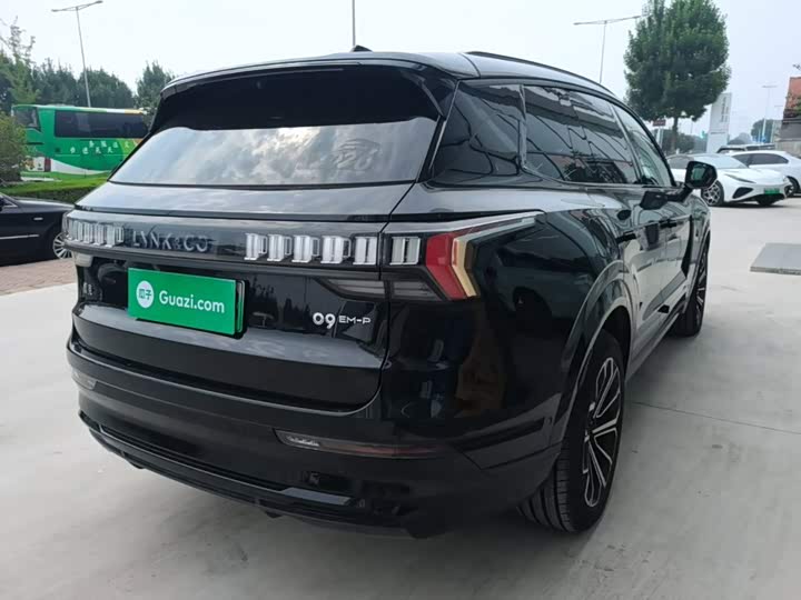 Lynk & Co 09 EM-P Hybrid, 2025 — фото 7 из 9