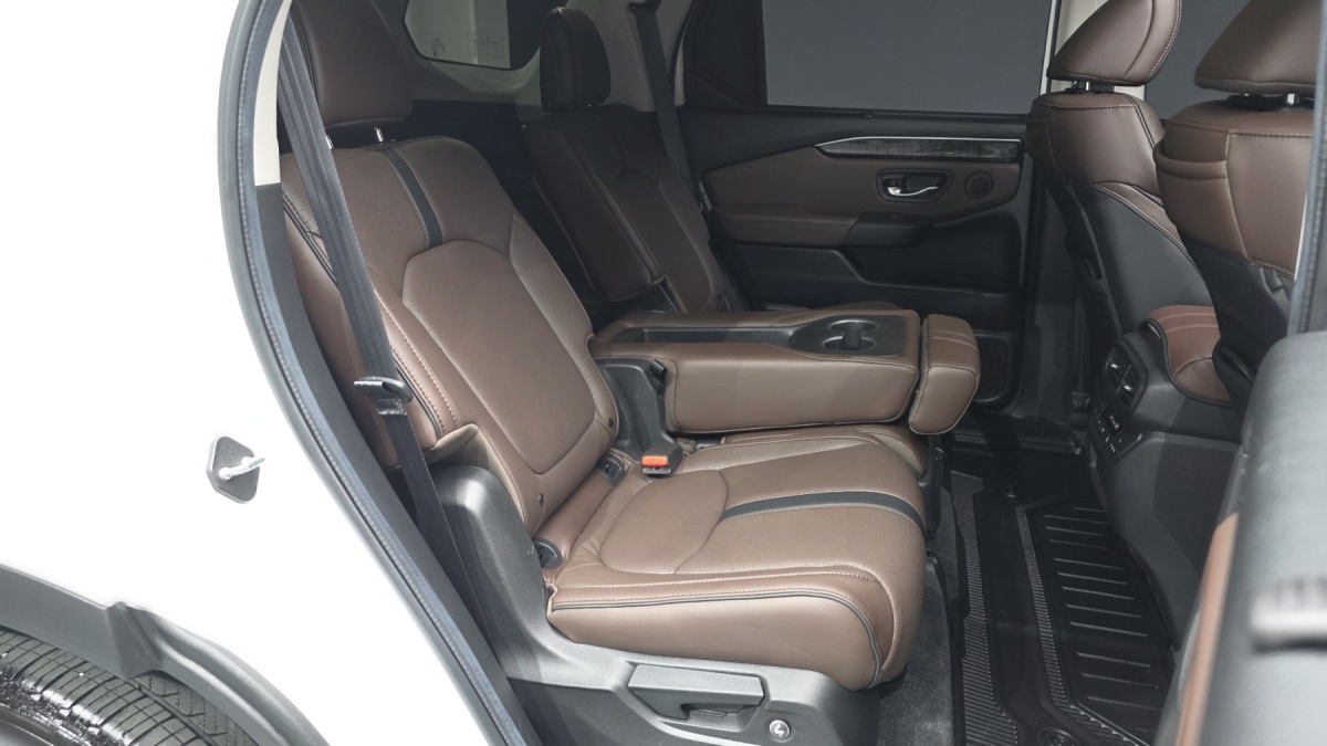 Honda Pilot, 2023 — фото 12 из 12