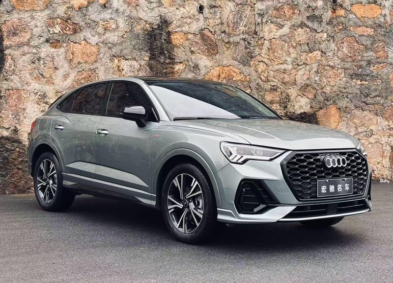 Audi Q3 Sportback, 2021 — фото 3 из 10