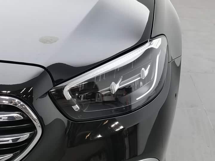 Mercedes-Benz E-Class Hybrid, 2022 — фото 7 из 9