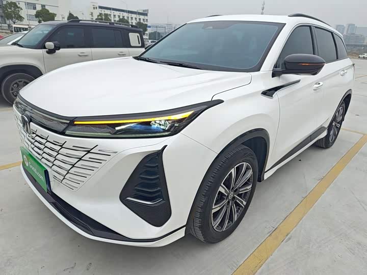 Changan CS75 Plus, 2024 — фото 2 из 9