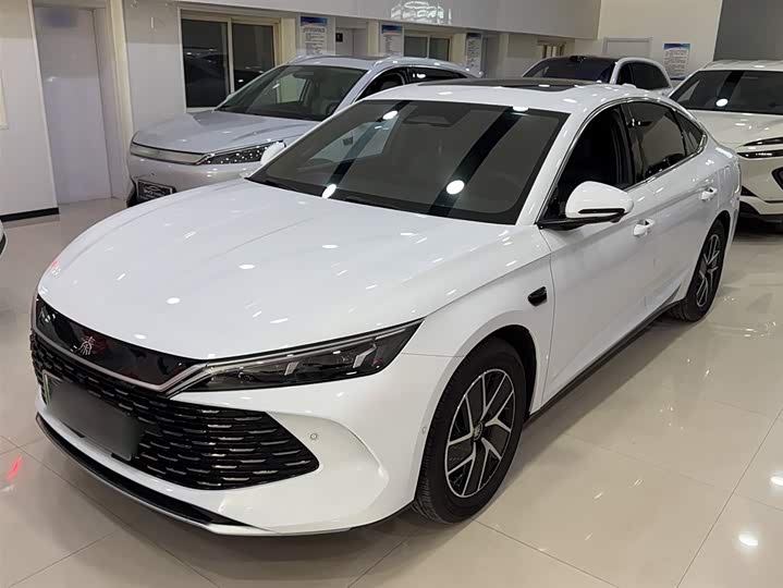 BYD Qin L, 2025 — фото 2 из 9