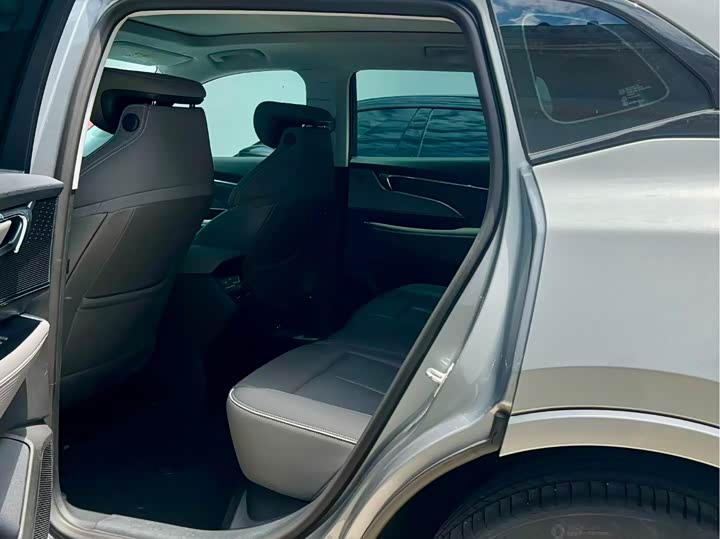 Buick Electra E5, 2023 — фото 8 из 9