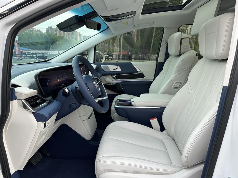 Buick GL8 Century, 2025 — фото 11 из 12