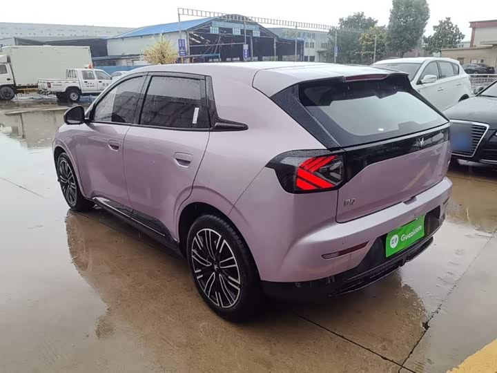 BAIC Arcfox T1, 2025 — фото 5 из 9