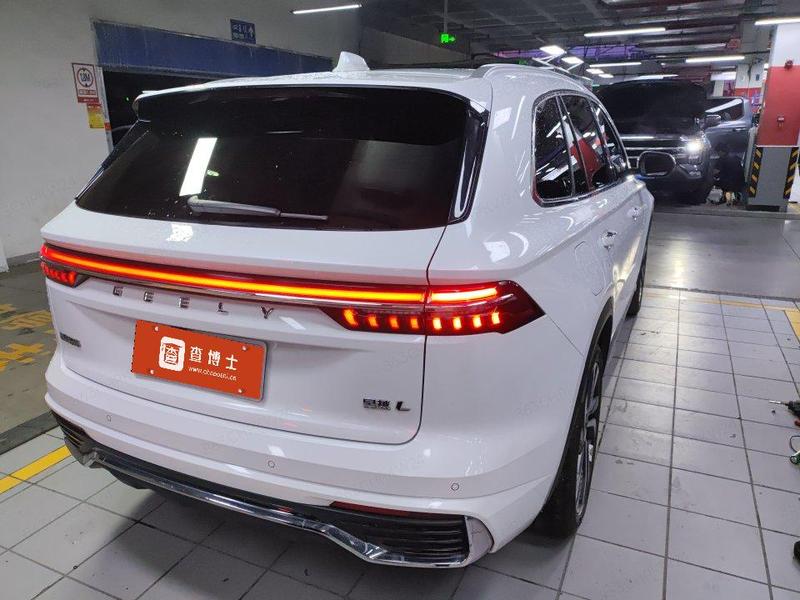 Geely Monjaro, 2023 — фото 4 из 10