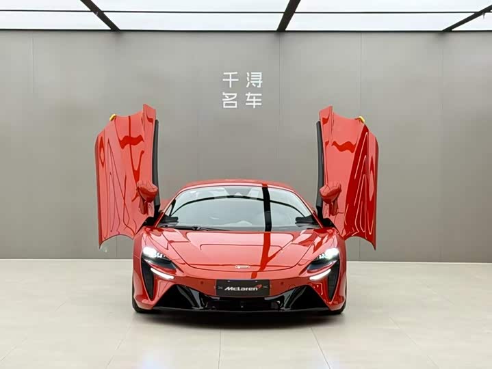 McLaren Artura, 2023 — фото 2 из 9