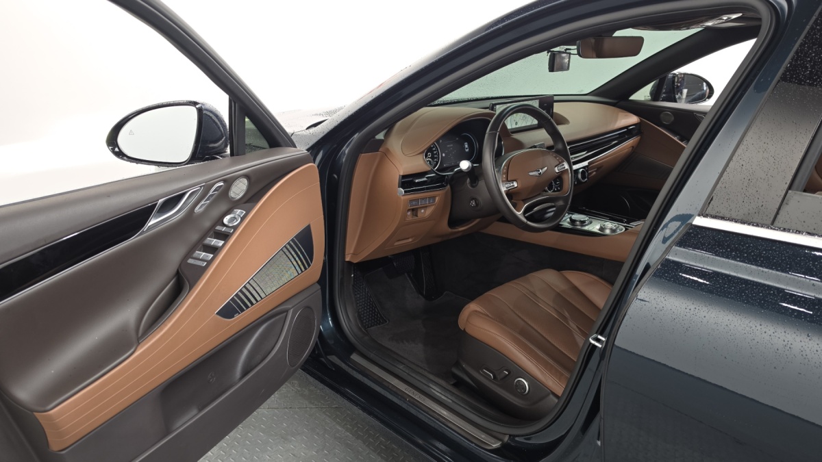 Genesis G80, 2022 — фото 9 из 12