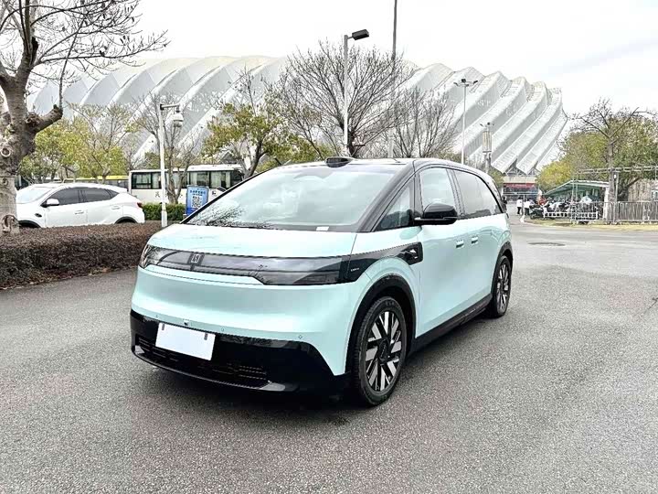 Zeekr Mix, 2024 — купить в Перми под ключ