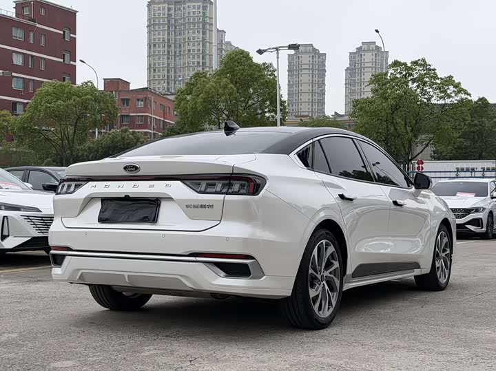 Ford Mondeo, 2023 — фото 6 из 9