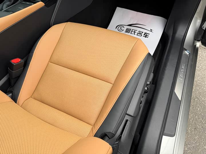 Lexus ES, 2022 — фото 12 из 12