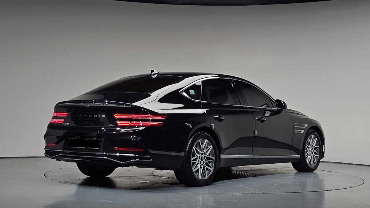 Genesis G80, 2024 — фото 2 из 12