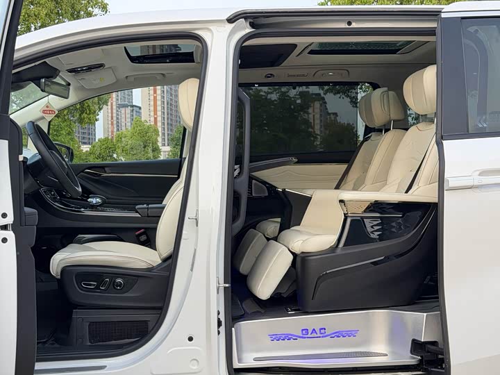 GAC Trumpchi E9, 2024 — фото 9 из 9