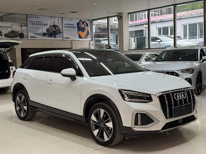Audi Q2L, 2022 — фото 3 из 9