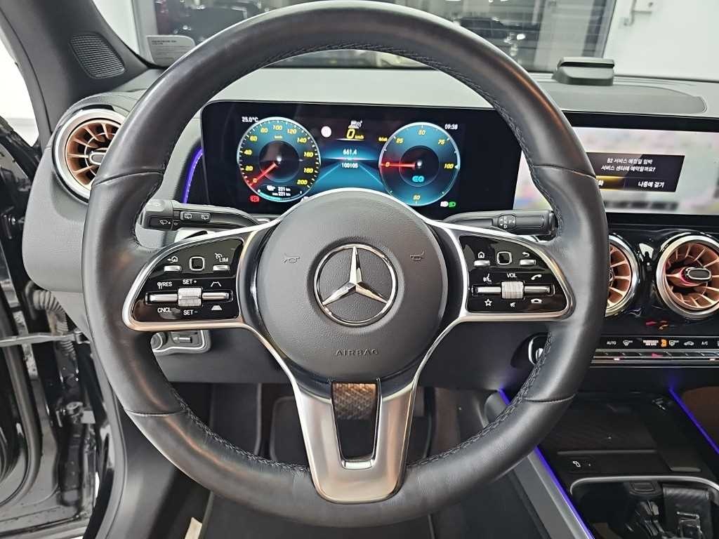 Mercedes-Benz EQB, 2023 — фото 9 из 12