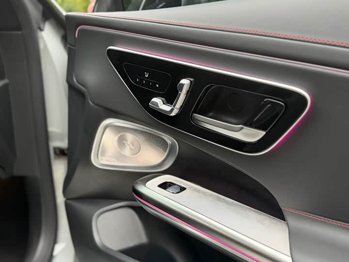 Mercedes-Benz CLE-Class AMG, 2024 — фото 8 из 9